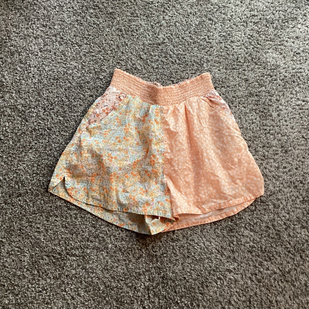 American Eagle Outfitters Peach Floral High Waist Shorts